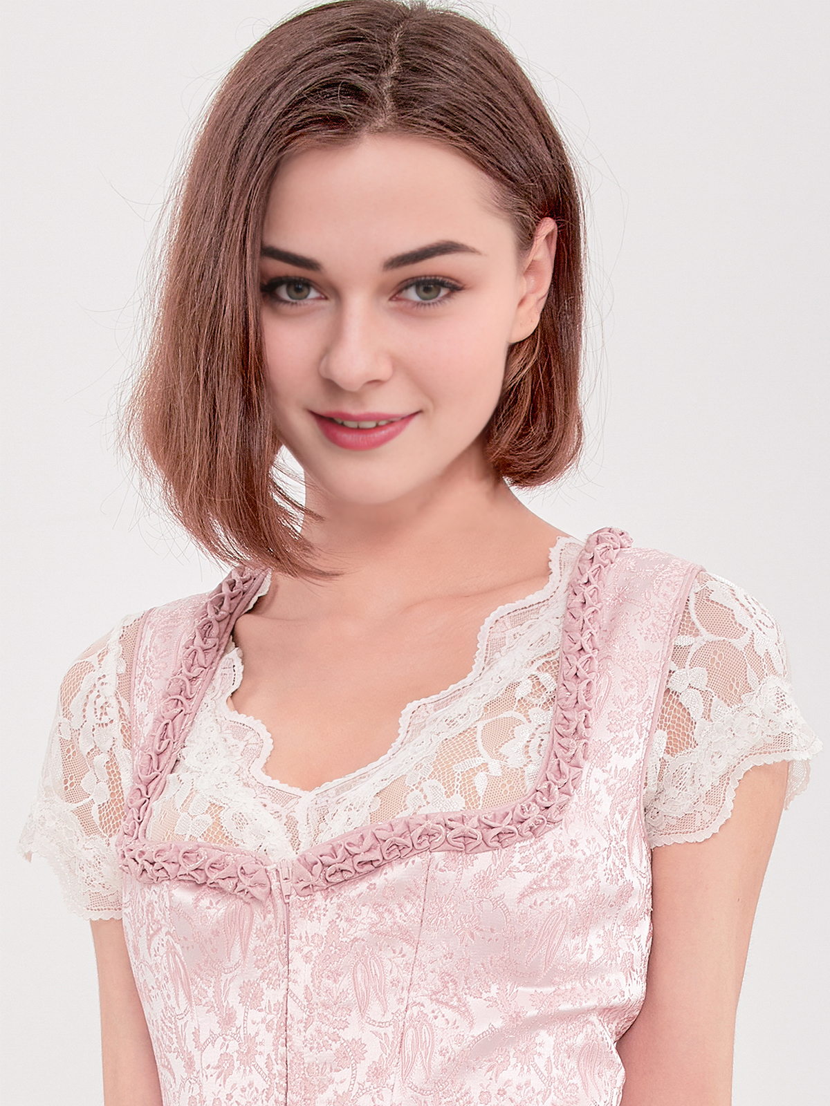 Hochgeschlossene Dirndl Bluse in Rosa