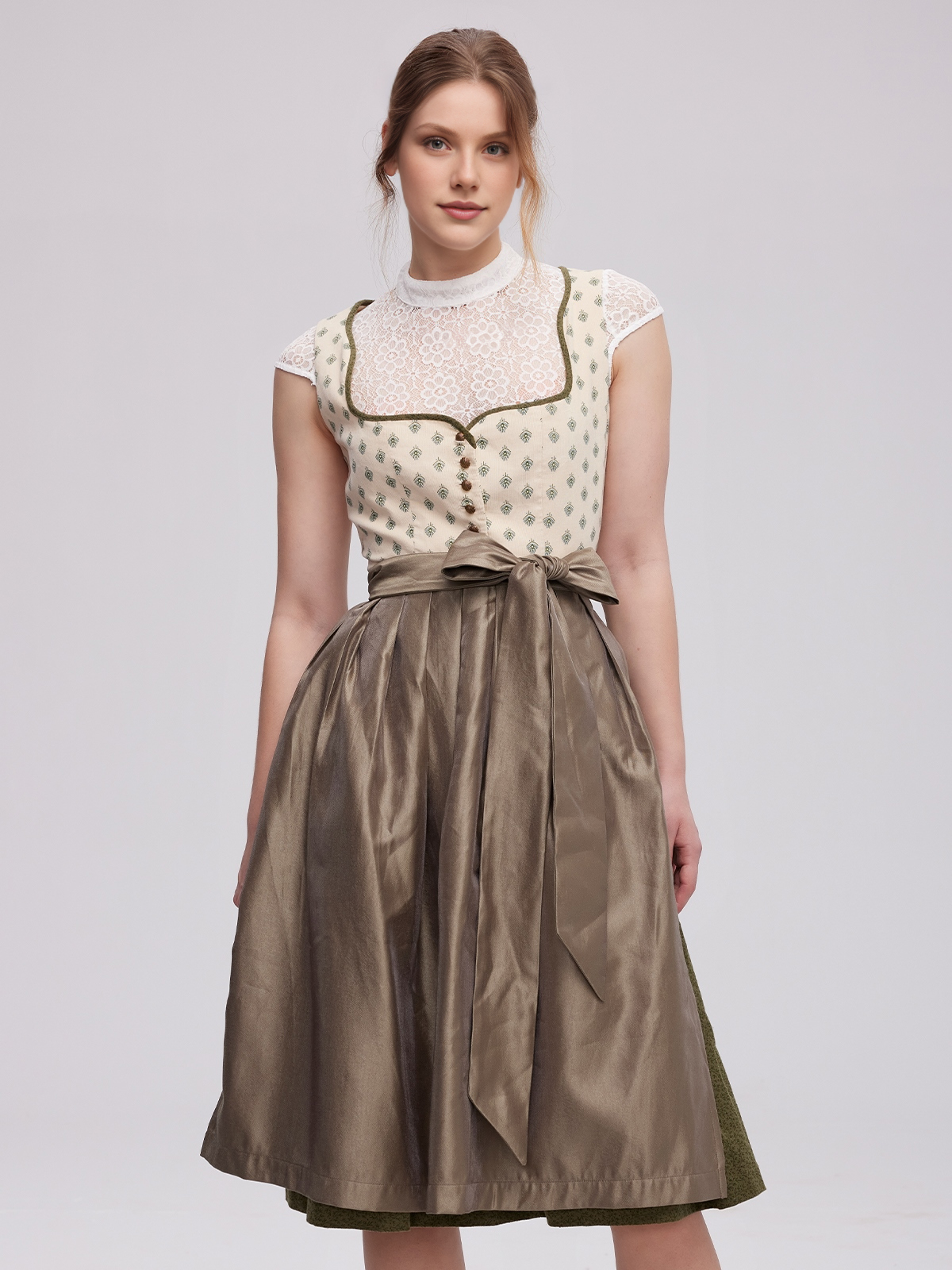 Dirndl in Gelb – ein Highlight der neuen Kollektion